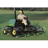 Бензиновая газонокосилка для фейрвея  Jonh Deere - 3235 С  в Воронеже