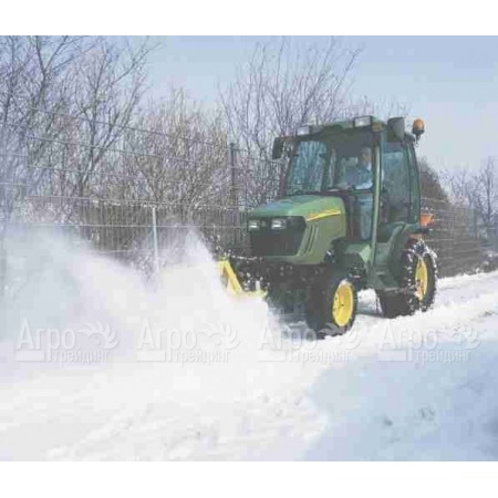 Снегоотбрасыватель для тракторов John Deere  в Воронеже